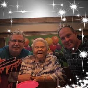 Meet your Posher, Lynn